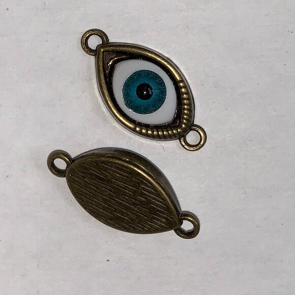 Brass All Seeing Eye Charm - Picture 1 of 4